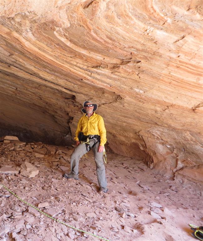 me cave (Large).jpg me cave (Large).jpg