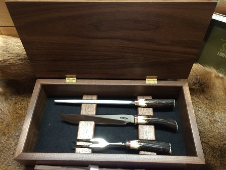 Randall Carving Set & Walnut Box-2-KT.JPG