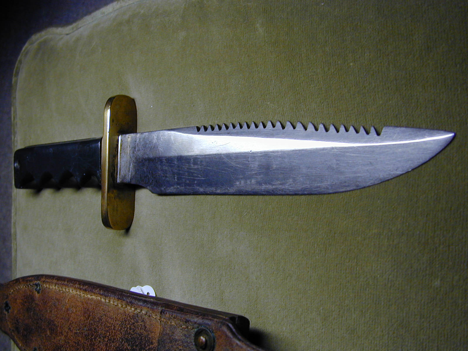 Randall-Made-Model-14-Attack-Knife-3.jpg