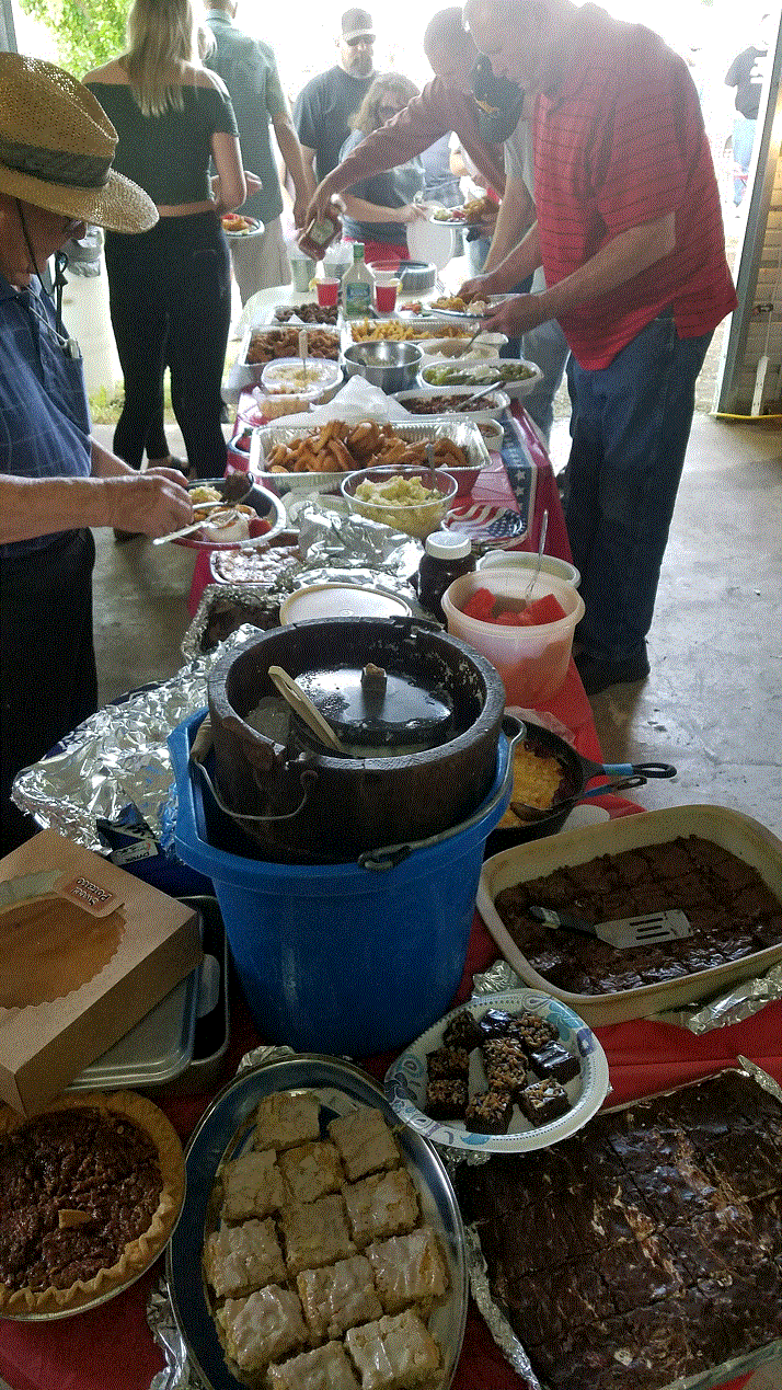 Table Spread 3.gif Table Spread 3.gif