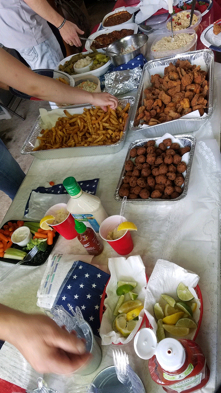 Table Spread 4.gif Table Spread 4.gif